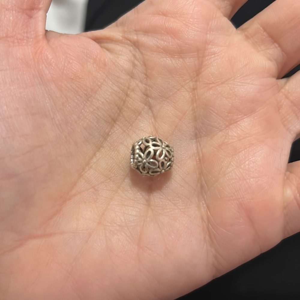 *Authentic* Pandora Flower Charm